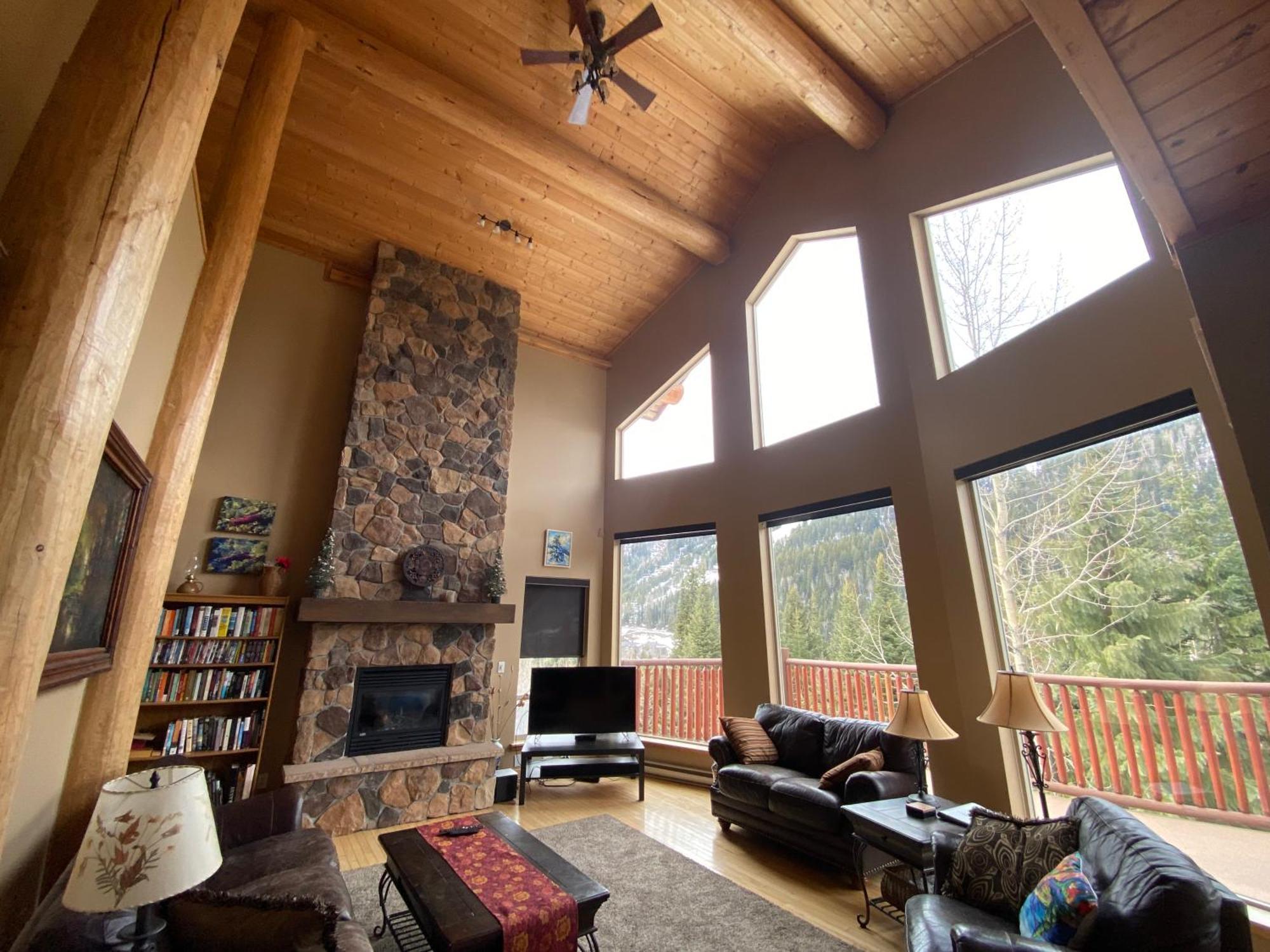 Morrisey Chalet At Sun Peaks Luaran gambar