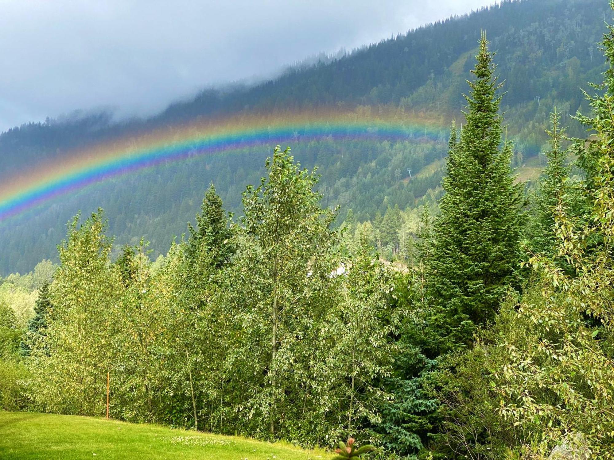 Morrisey Chalet At Sun Peaks Luaran gambar