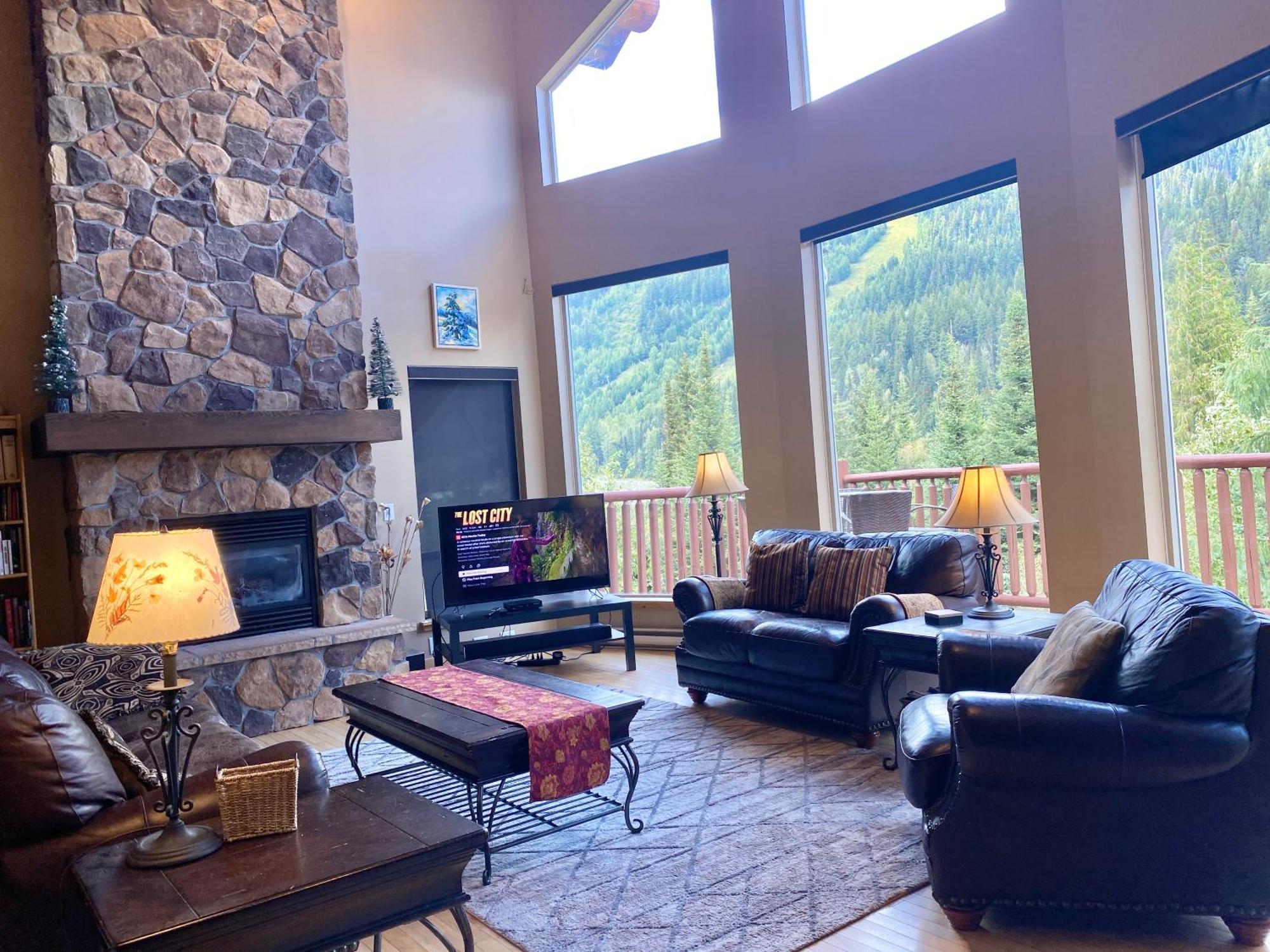 Morrisey Chalet At Sun Peaks Luaran gambar